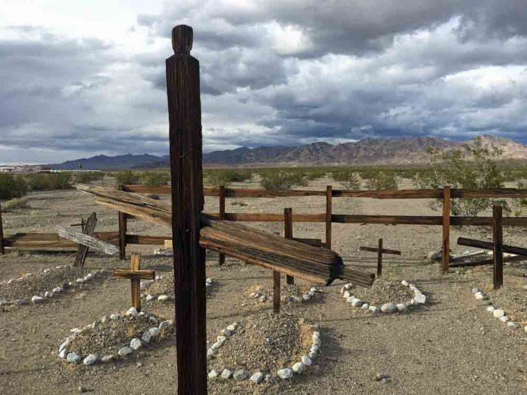 Amboy Cemetery: Dust in the Wind